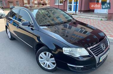 Седан Volkswagen Passat 2008 в Киеве