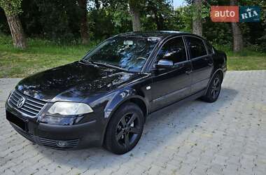 Седан Volkswagen Passat 2002 в Черновцах