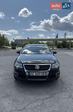 Седан Volkswagen Passat 2007 в 