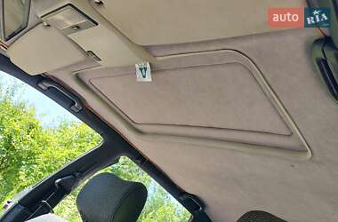 Седан Volkswagen Passat 1992 в 