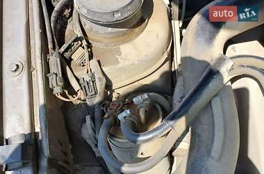 Седан Volkswagen Passat 1992 в 