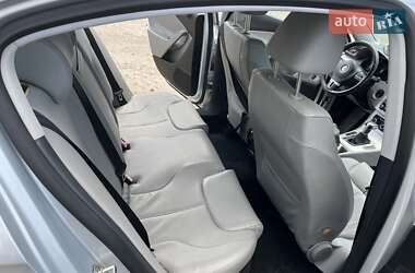 Седан Volkswagen Passat 2010 в 