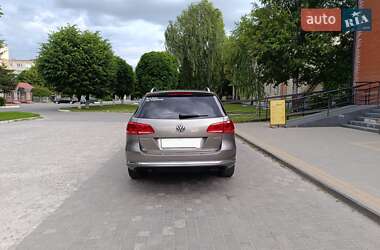 Універсал Volkswagen Passat 2013 в 