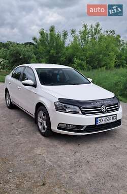 Седан Volkswagen Passat 2012 в Хмельницькому