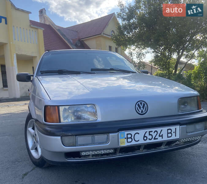 Volkswagen Passat 1991