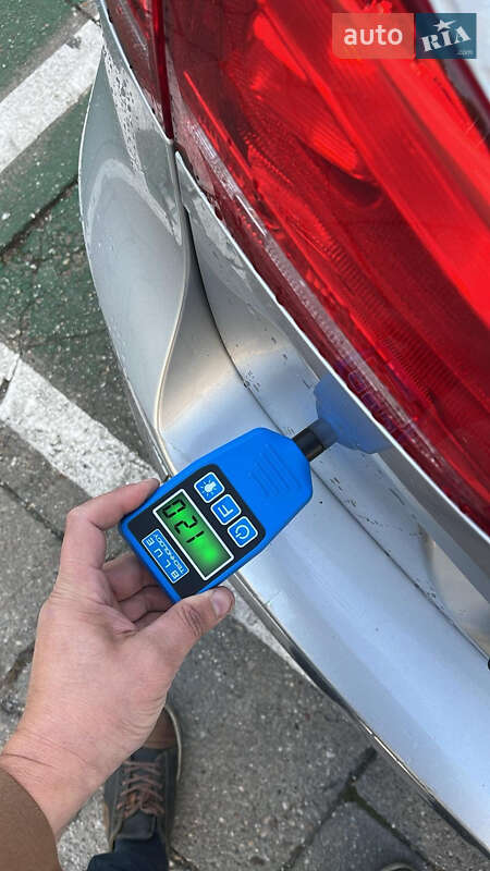 Универсал Volkswagen Passat 2012 в Житомире