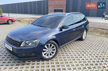 Универсал Volkswagen Passat 2011 в Хмельницком