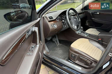 Седан Volkswagen Passat 2011 в 
