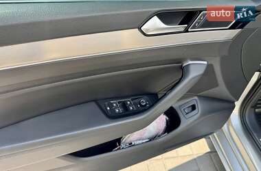 Универсал Volkswagen Passat 2015 в 