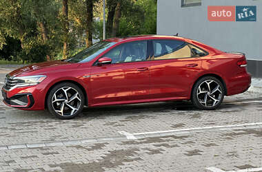 Седан Volkswagen Passat 2022 в 