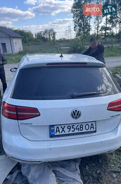 Универсал Volkswagen Passat 2016 в Харькове