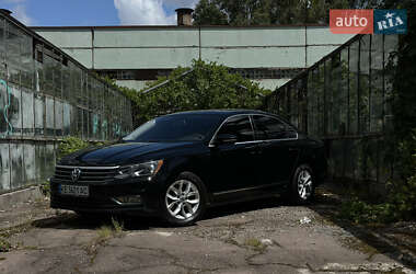 Седан Volkswagen Passat 2016 в Днепре