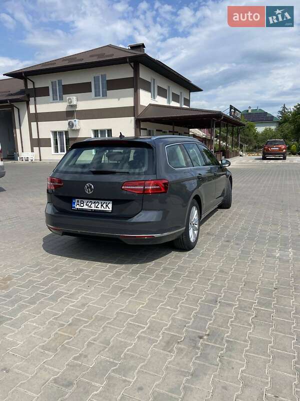 Универсал Volkswagen Passat 2017 в Могилев-Подольске