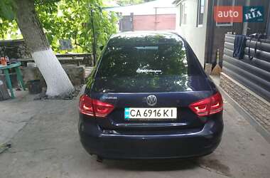 Седан Volkswagen Passat 2012 в Городище