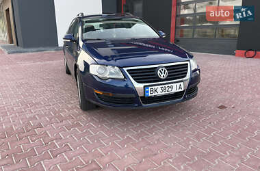Седан Volkswagen Passat 2006 в 