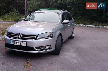 Универсал Volkswagen Passat 2010 в Житомире