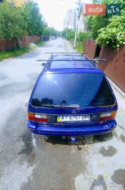 Універсал Volkswagen Passat 1993 в Івано-Франківську
