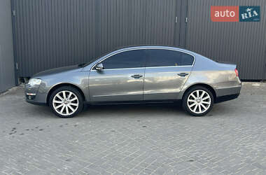 Седан Volkswagen Passat 2008 в 