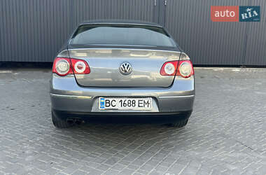 Седан Volkswagen Passat 2008 в 