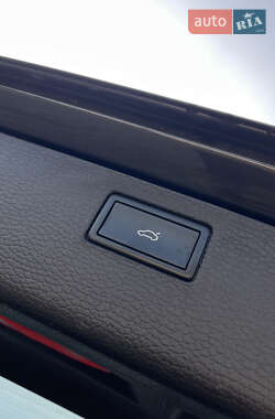Універсал Volkswagen Passat 2012 в 