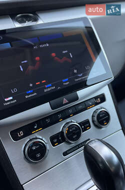 Універсал Volkswagen Passat 2012 в 
