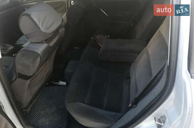 Седан Volkswagen Passat 2000 в 
