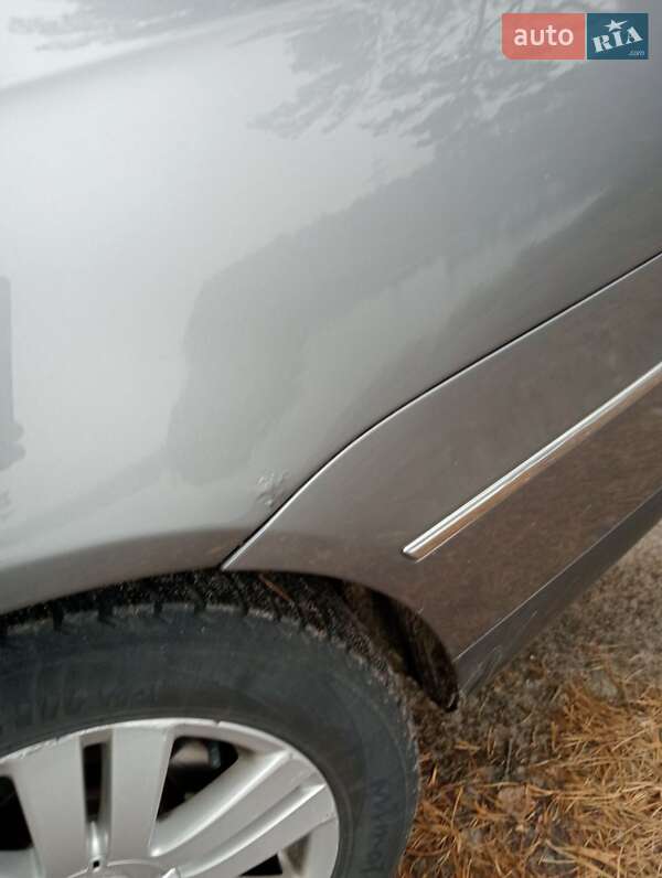 Универсал Volkswagen Passat 2005 в Киеве