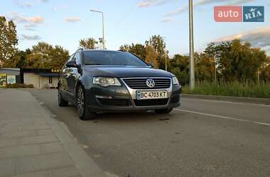 Універсал Volkswagen Passat 2008 в Львові