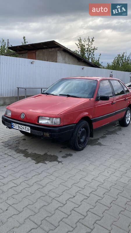 Volkswagen Passat 1990