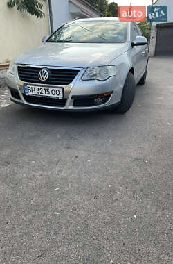 Универсал Volkswagen Passat 2009 в Одессе