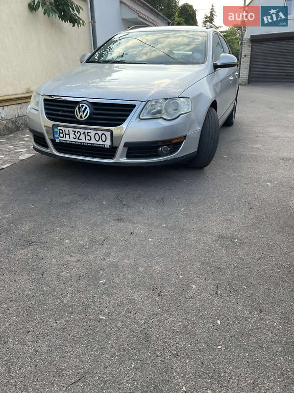 Универсал Volkswagen Passat 2009 в 