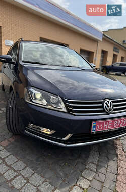 Универсал Volkswagen Passat 2013 в Луцке