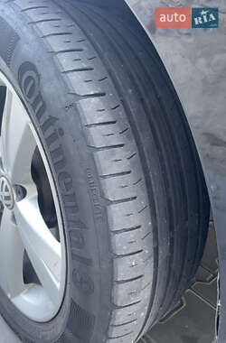 Седан Volkswagen Passat 2013 в 