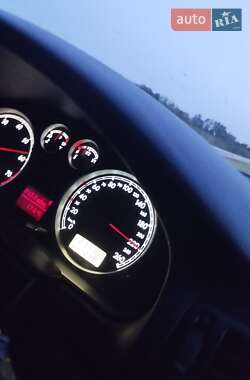 Универсал Volkswagen Passat 2002 в Житомире