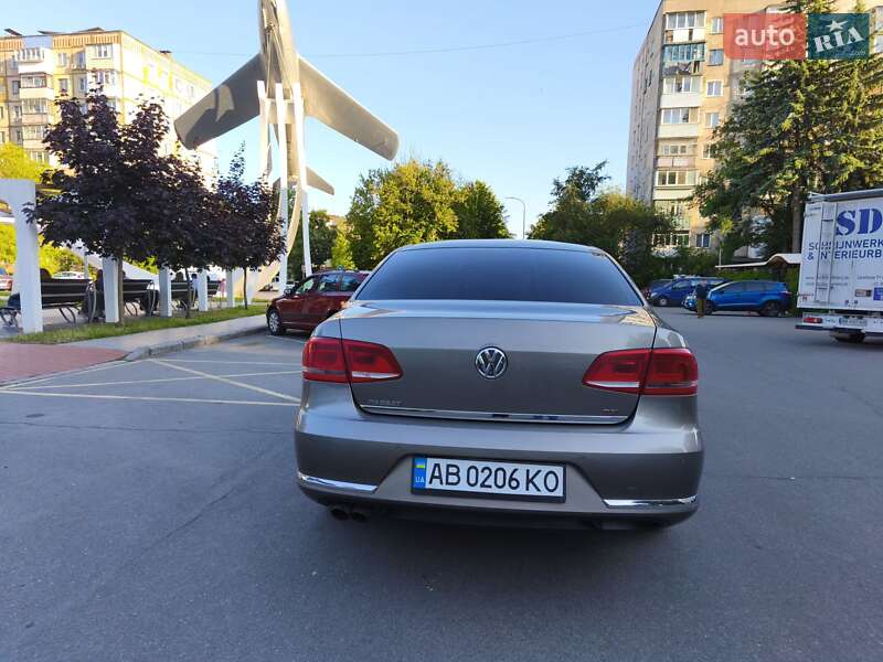Седан Volkswagen Passat 2011 в Вінниці