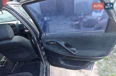 Седан Volkswagen Passat 1994 в 