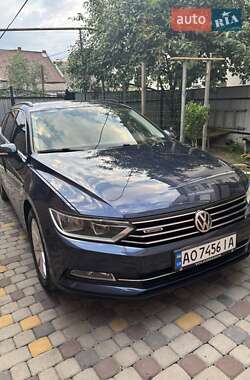 Универсал Volkswagen Passat 2017 в Мукачево