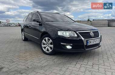 Універсал Volkswagen Passat 2006 в Сарнах