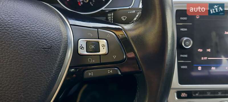 Універсал Volkswagen Passat 2017 в Новому Розділі
