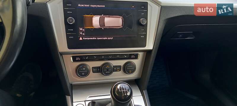 Універсал Volkswagen Passat 2017 в Новому Розділі