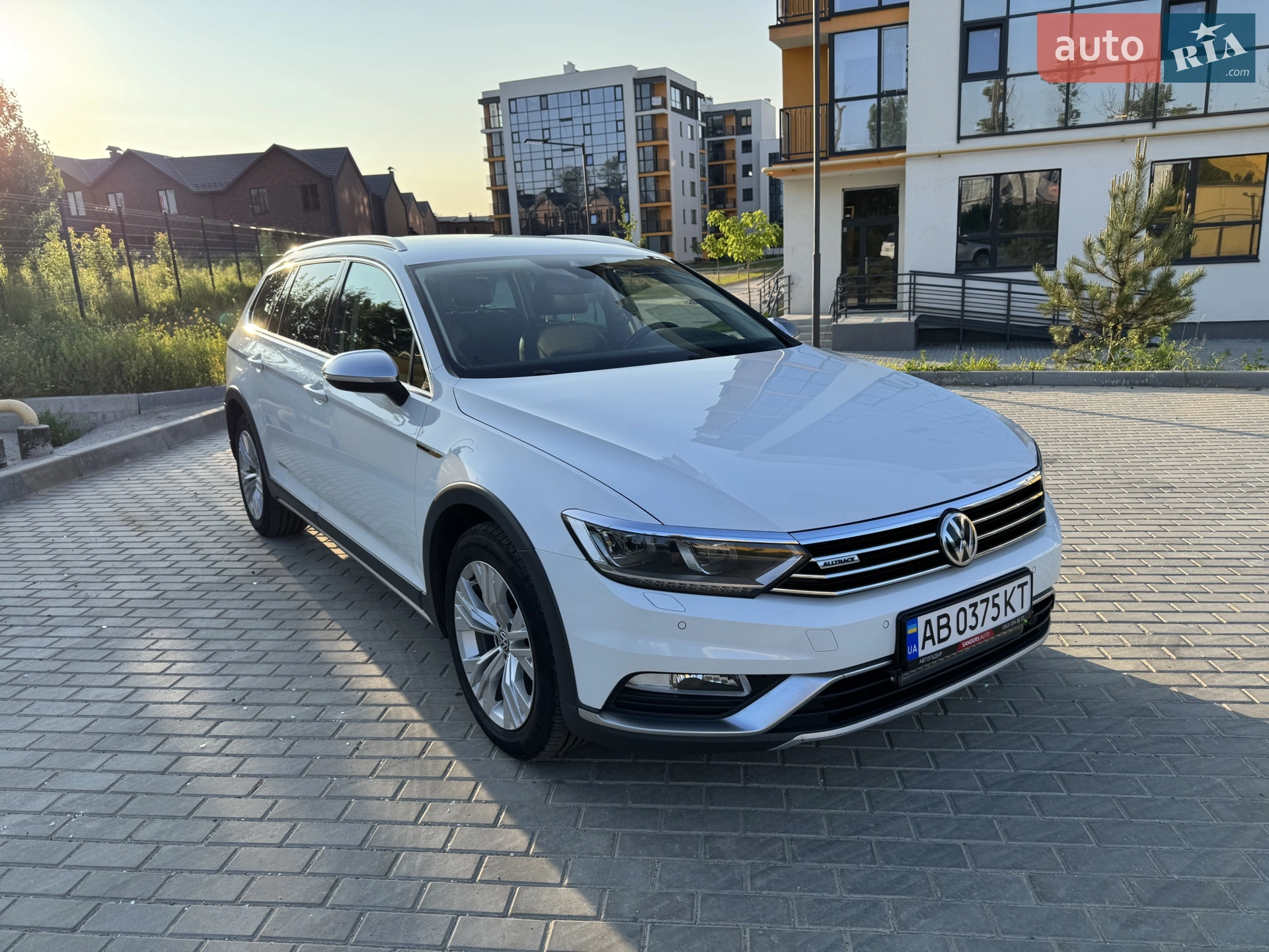 2019 Volkswagen Passat - фото 1
