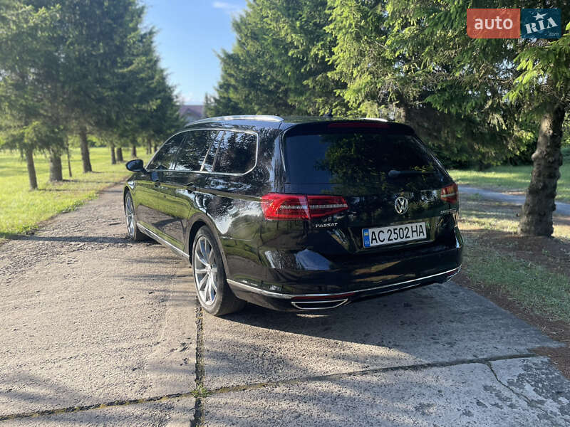 Универсал Volkswagen Passat 2015 в Любомле