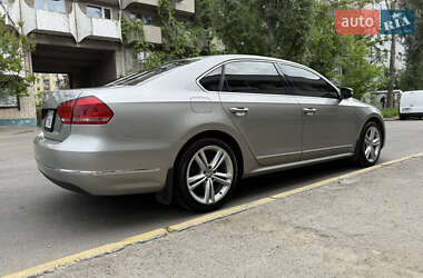 Седан Volkswagen Passat 2014 в Кривому Розі
