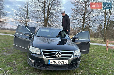 Універсал Volkswagen Passat 2008 в Звягелі
