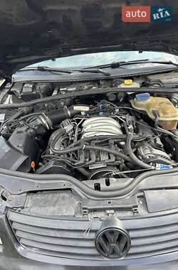 Седан Volkswagen Passat 1999 в Криничках