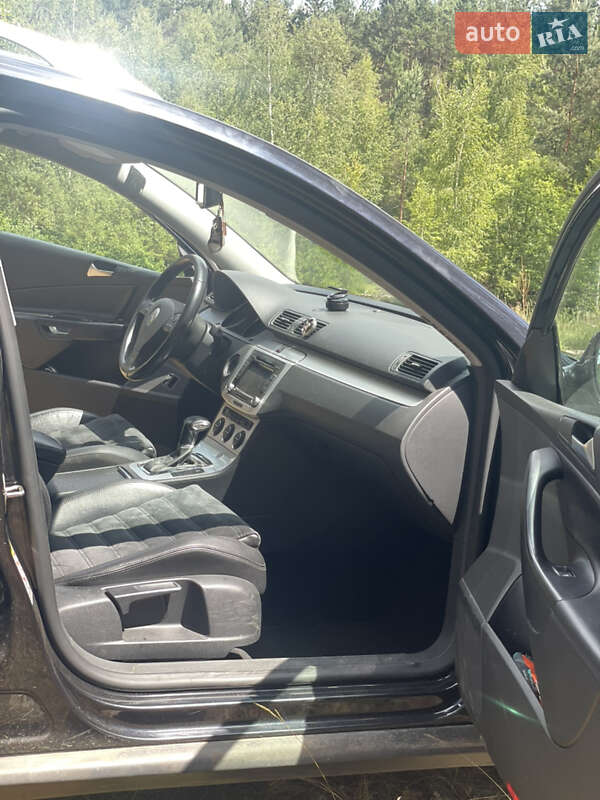 Універсал Volkswagen Passat 2009 в Луцьку