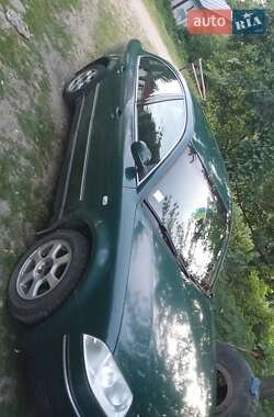 Седан Volkswagen Passat 2001 в Волочиске