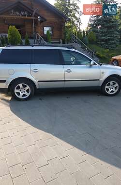 Універсал Volkswagen Passat 2001 в Бориславі