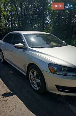Седан Volkswagen Passat 2011 в 