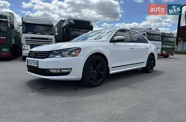 Седан Volkswagen Passat 2013 в Виннице